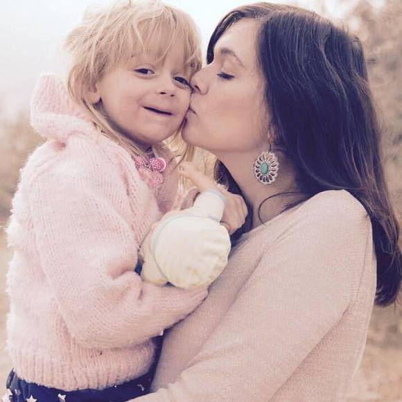 Meet your Posher, Kristen - Picture 1 of 1